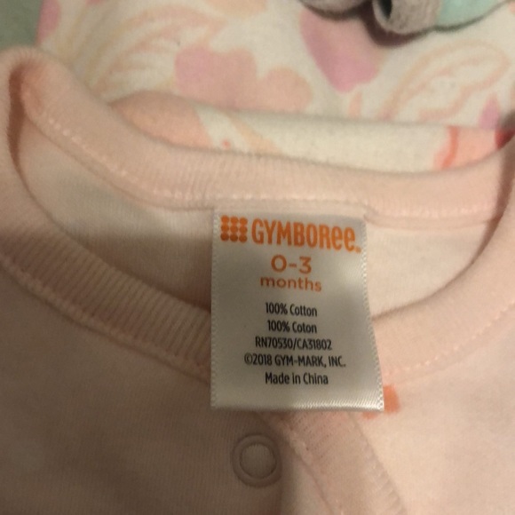 (5) One-piece Outfits - Picture 3 of 9